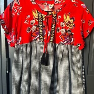 Ivy Jane Red Floral Top